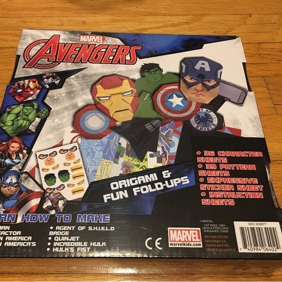 MARVEL AVENGERS ORIGAMI & Fun Fold-ups-9 FUN Projects Includes Stickers Ages 7+ - Picture 4 of 7